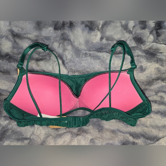 NWT Victoria Secret Pink Mesh Push-Up Bralette Logo Garnet Green Size MD - Picture 3 of 6